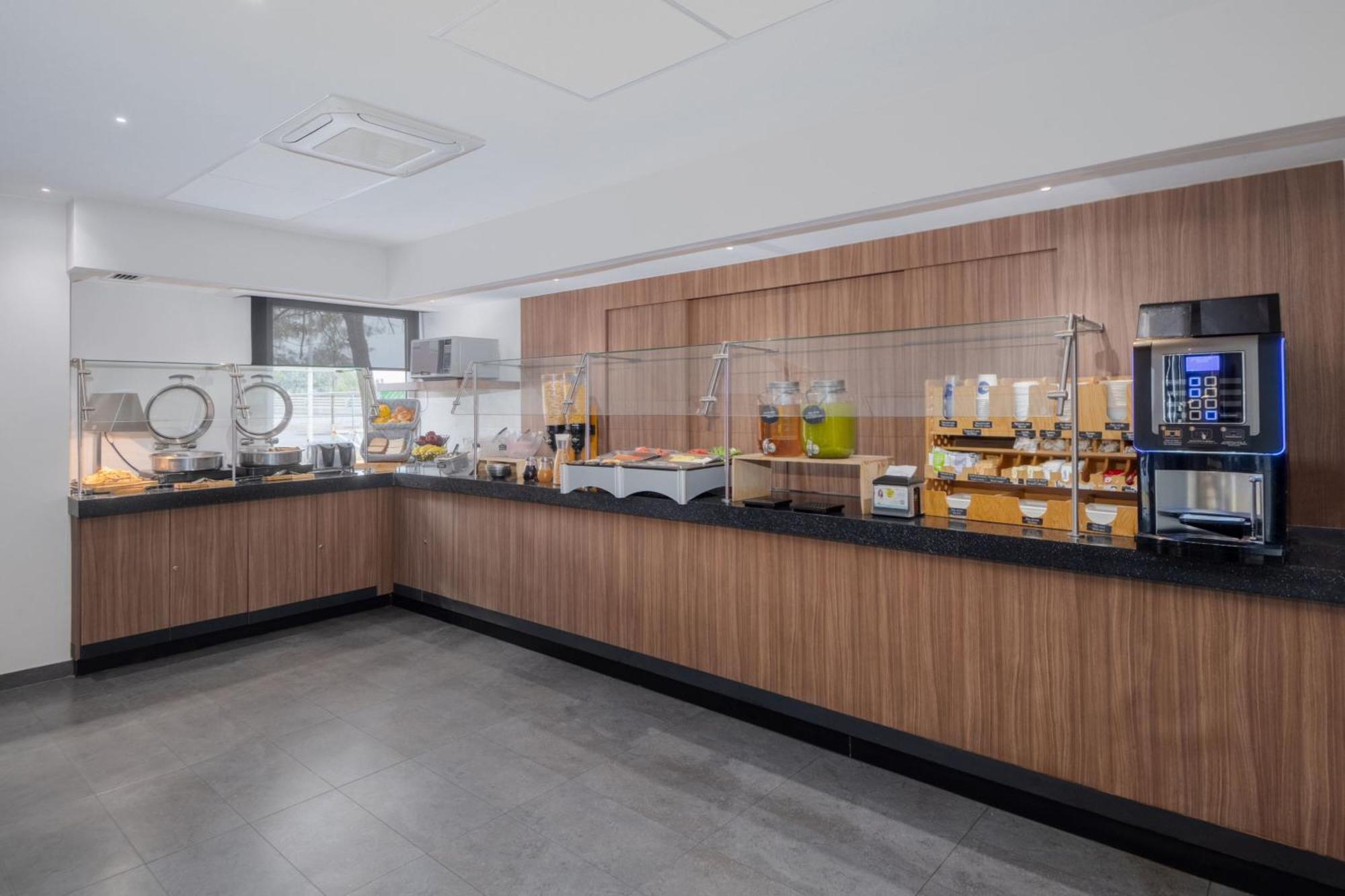 City Express By Marriott Silao Aeropuerto Exterior photo
