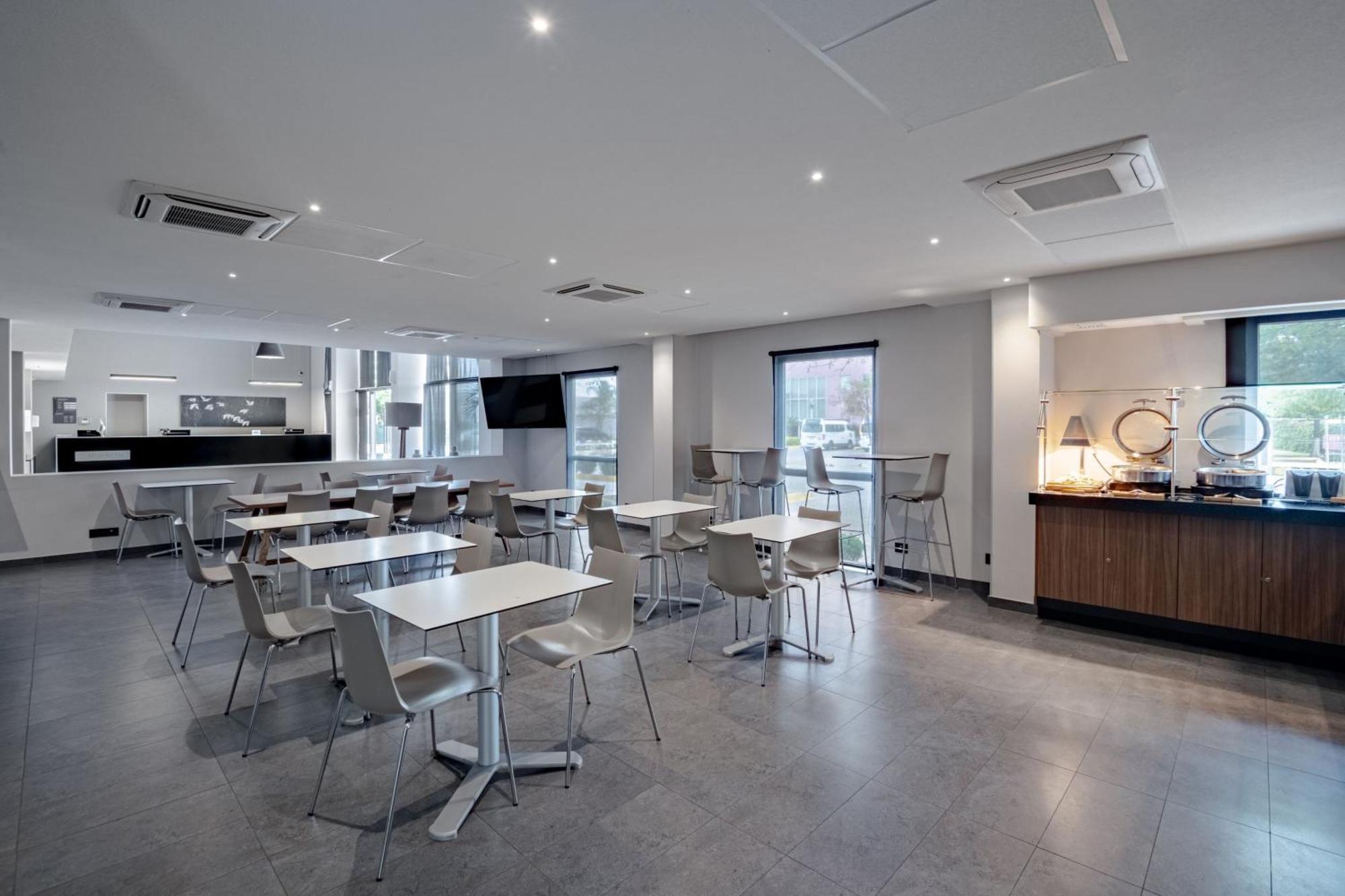 City Express By Marriott Silao Aeropuerto Exterior photo
