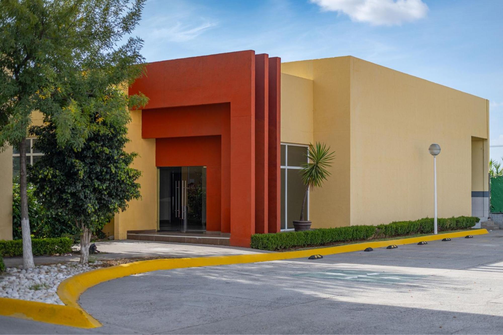 City Express By Marriott Silao Aeropuerto Exterior photo