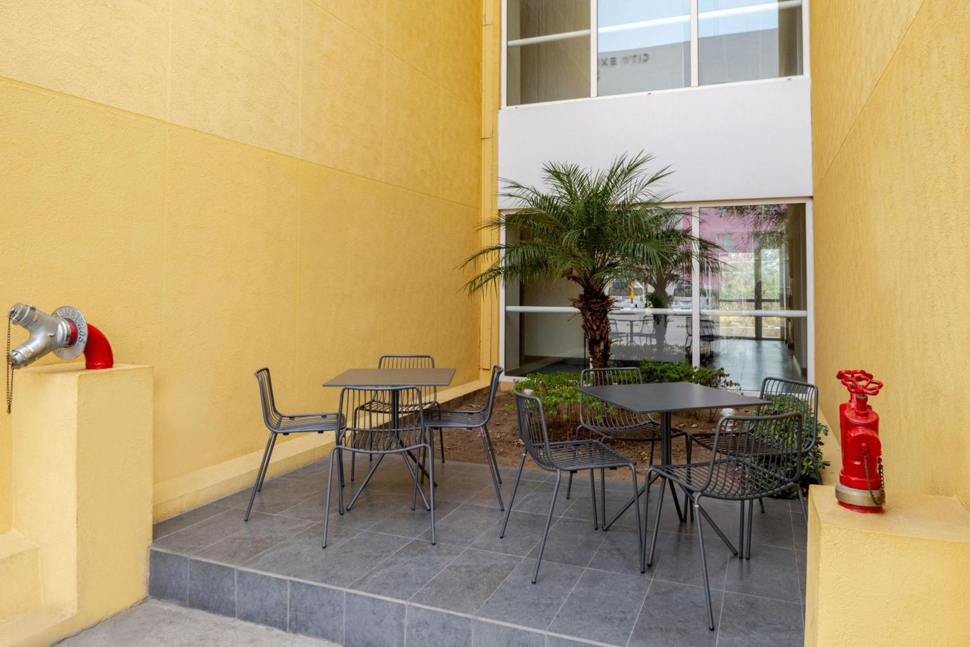 City Express By Marriott Silao Aeropuerto Exterior photo